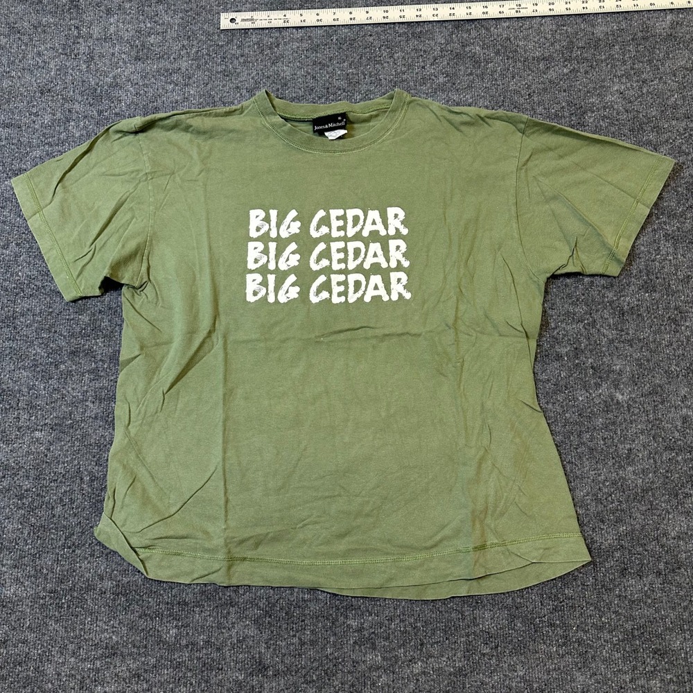 Jones & Mitchell T-Shirt Mens Size XL Olive Green Big Cedar Graphic Crewneck Tee